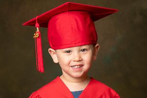 grad portraits 25-156-3